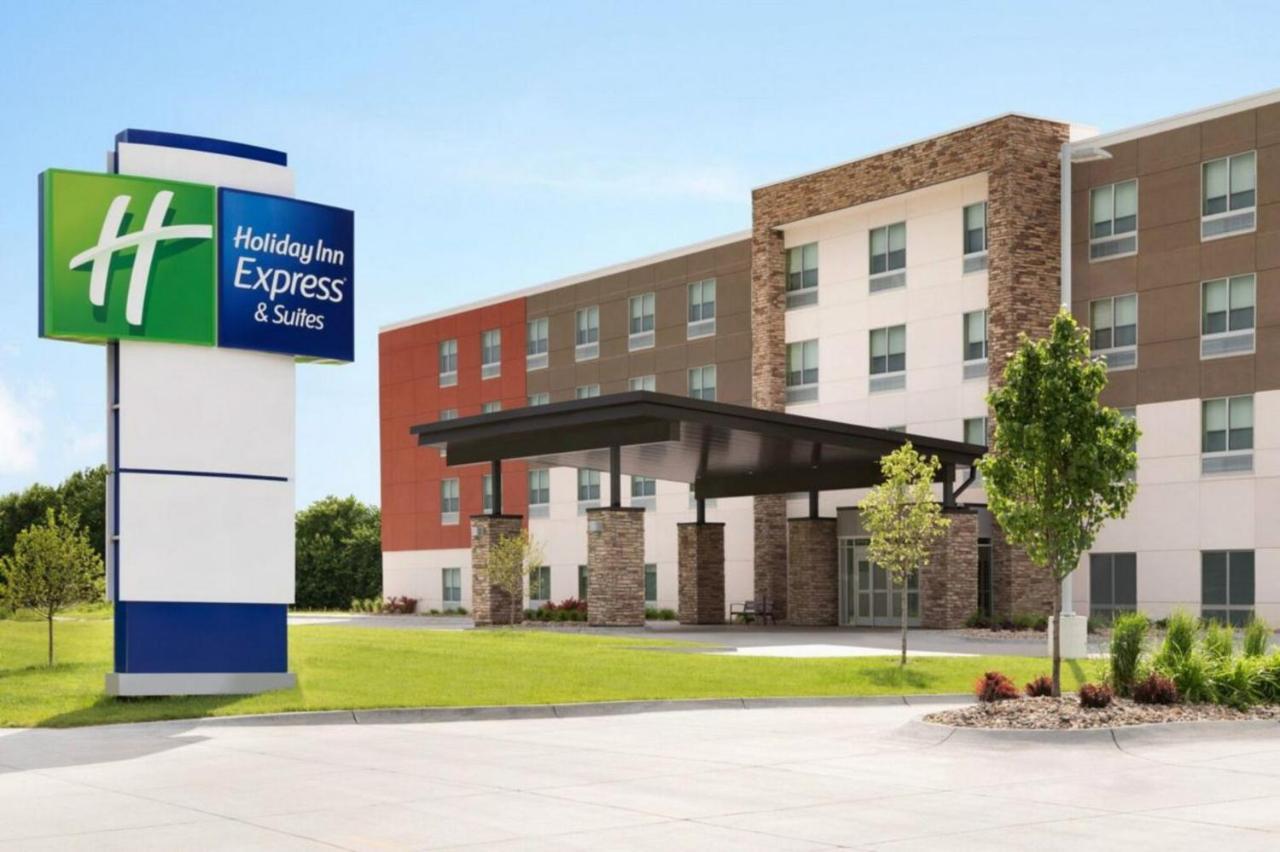 Holiday Inn Express & Suites Onalaska - La Crosse Area By Ihg Exterior foto