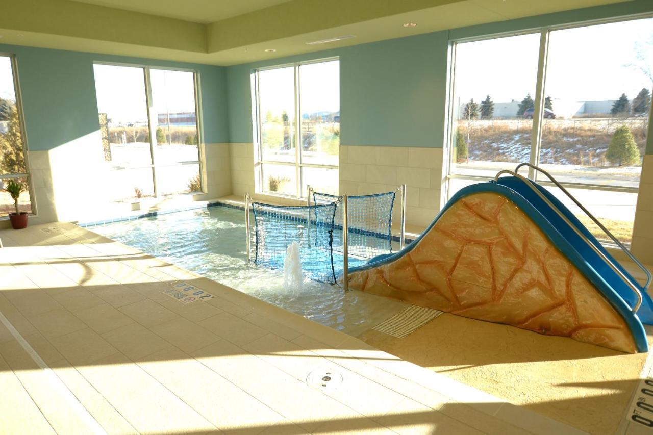 Holiday Inn Express & Suites Onalaska - La Crosse Area By Ihg Exterior foto
